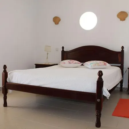 Villa Nora - Great 4 Bedroom With Private Pool In Sesmarias Area Of *